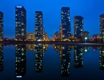 夏天房间里闷热